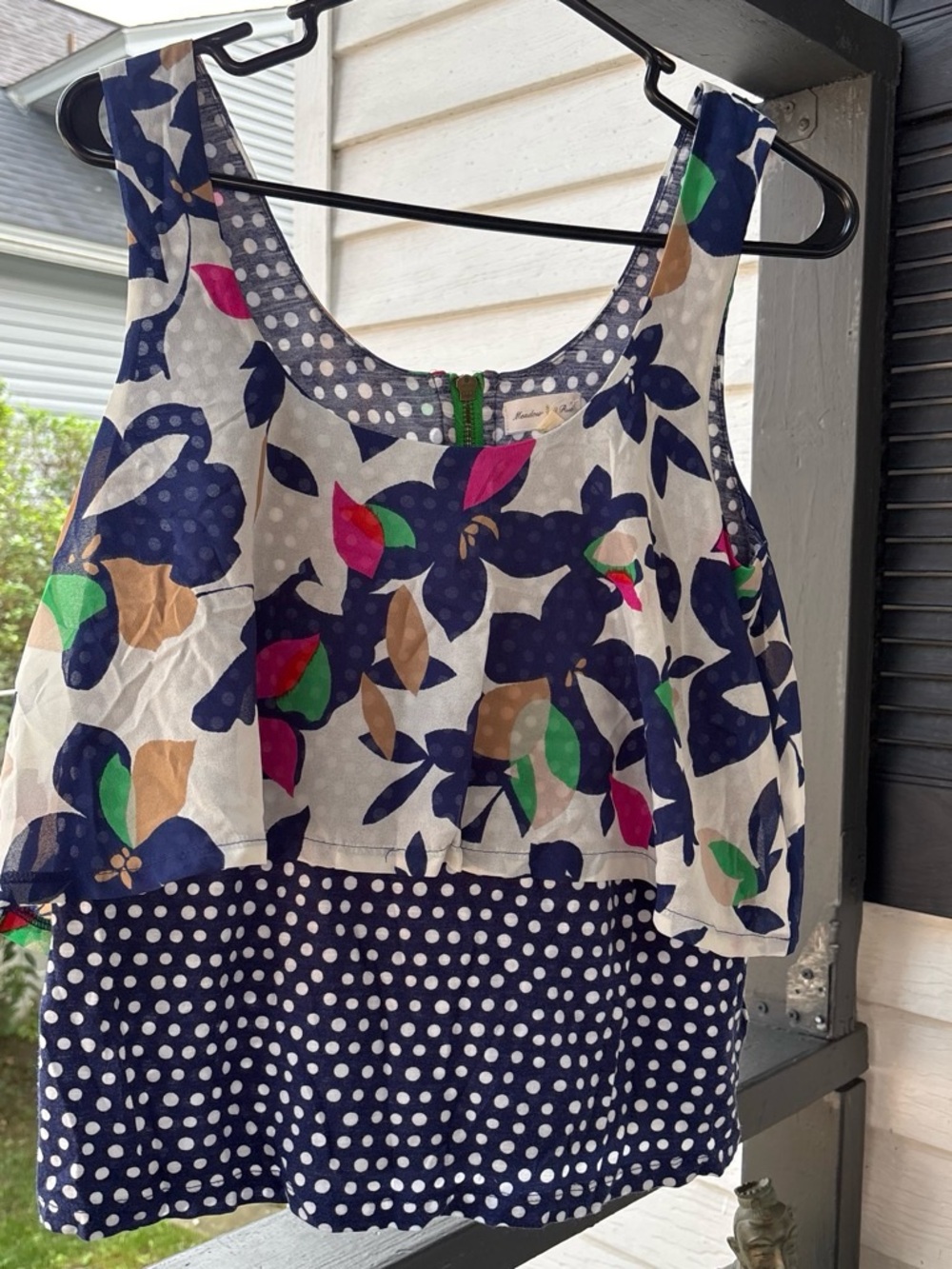 Sleeveless Mixed-Print Navy & White Tank Top